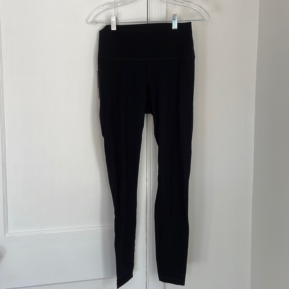 Everlane Perform Leggings Size Medium